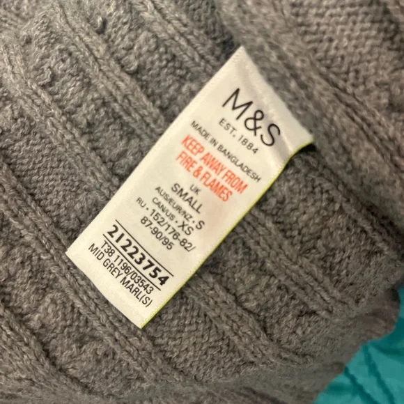 Marks & Spencer Turtle Neck Cable-Knit Woollen Dress in Grey (UK 8) - Picture 5 of 5